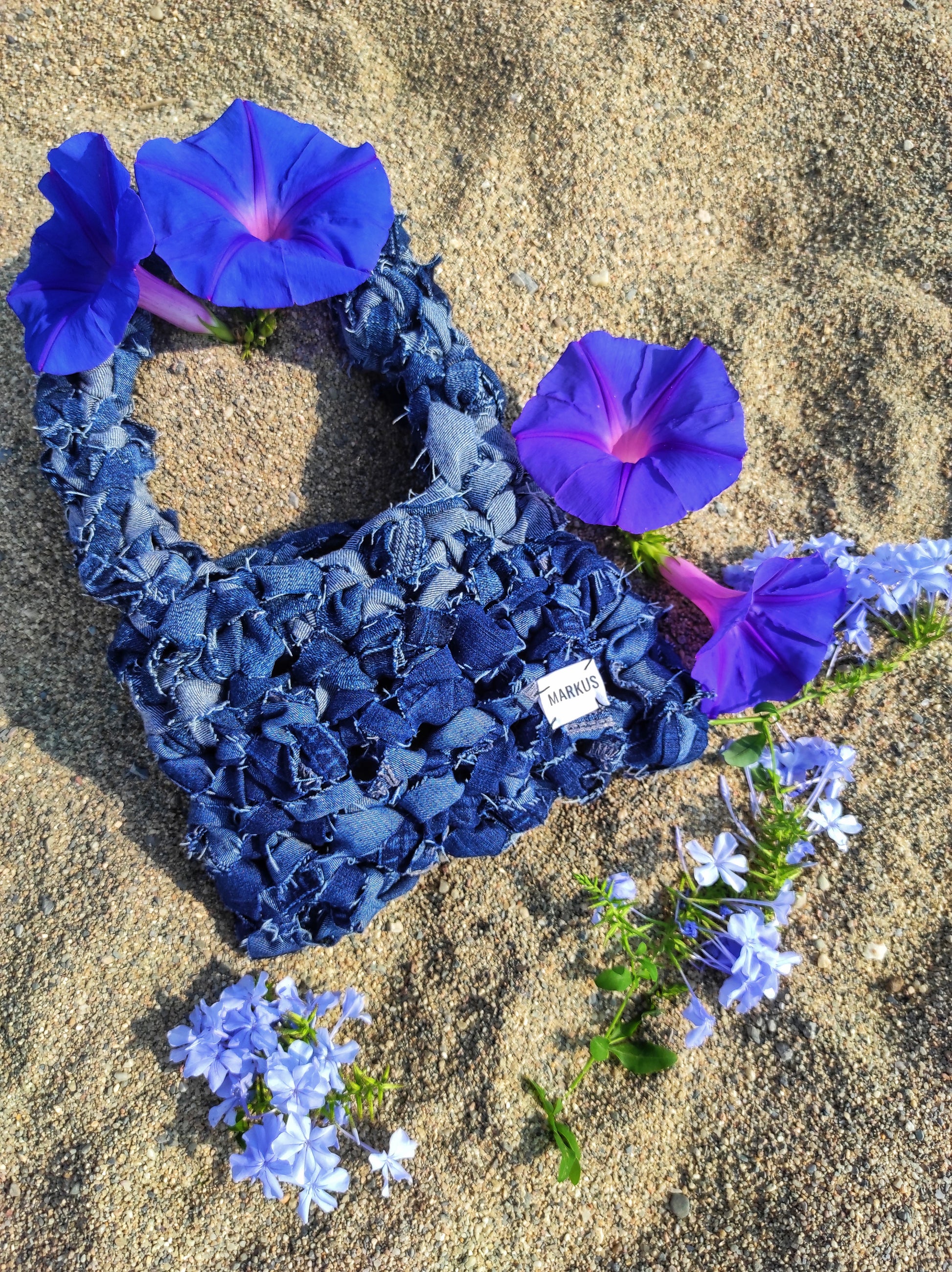 Sac crochet tendance fait main en jeans recyclés femme