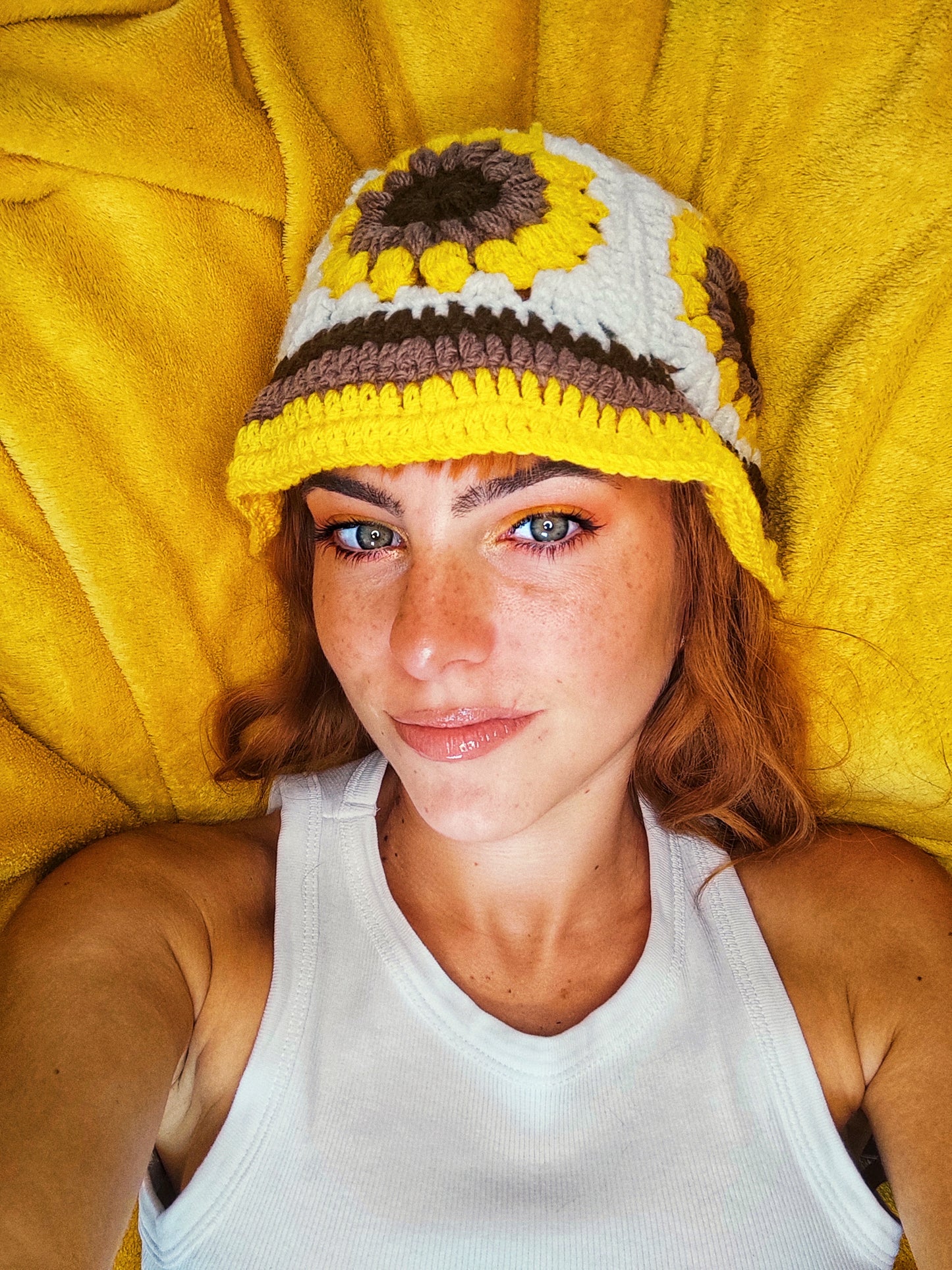 Tournesol Granny - Bob au crochet femme