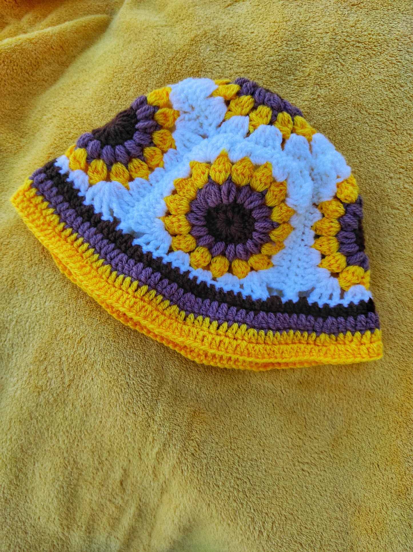 Tournesol Granny - Bob tendance au crochet femme fabriqué main