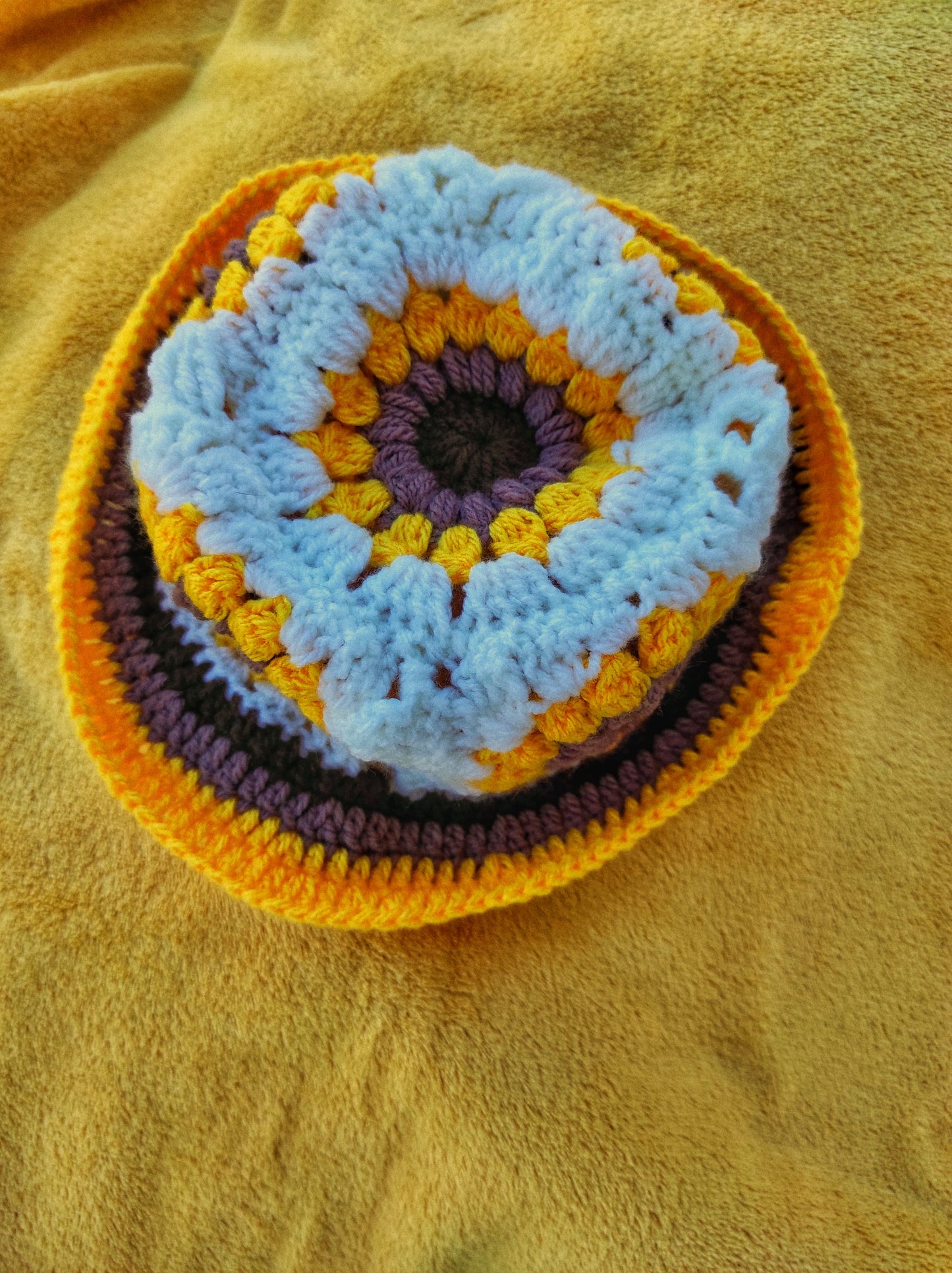 Tournesol Granny - Bob tendance au crochet femme fait main